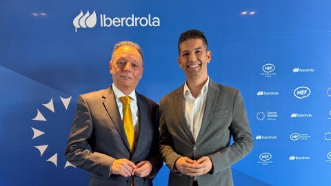  Fede Fuster, presidente de HOSBEC, junto a Salvador Navarro, presidente de CEV, para hablar de la reforma laboral