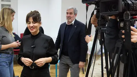 Sira Rego, Ministra de Infancia y Juventud y Fernando Clavijo, Presidente del Gobierno de Canarias Sira Rego, Ministra de Infancia y Juventud y Fernando Clavijo, Presidente del Gobierno de Canarias