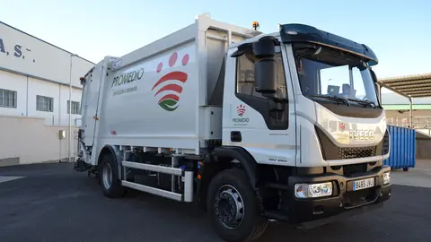 Promedio invierte 310.000 euros en tres nuevos vehículos para la recogida de residuos en Tierra de Barros-Río Matachel Promedio invierte 310.000 euros en tres nuevos vehículos para la recogida de residuos en Tierra de Barros-Río Matachel