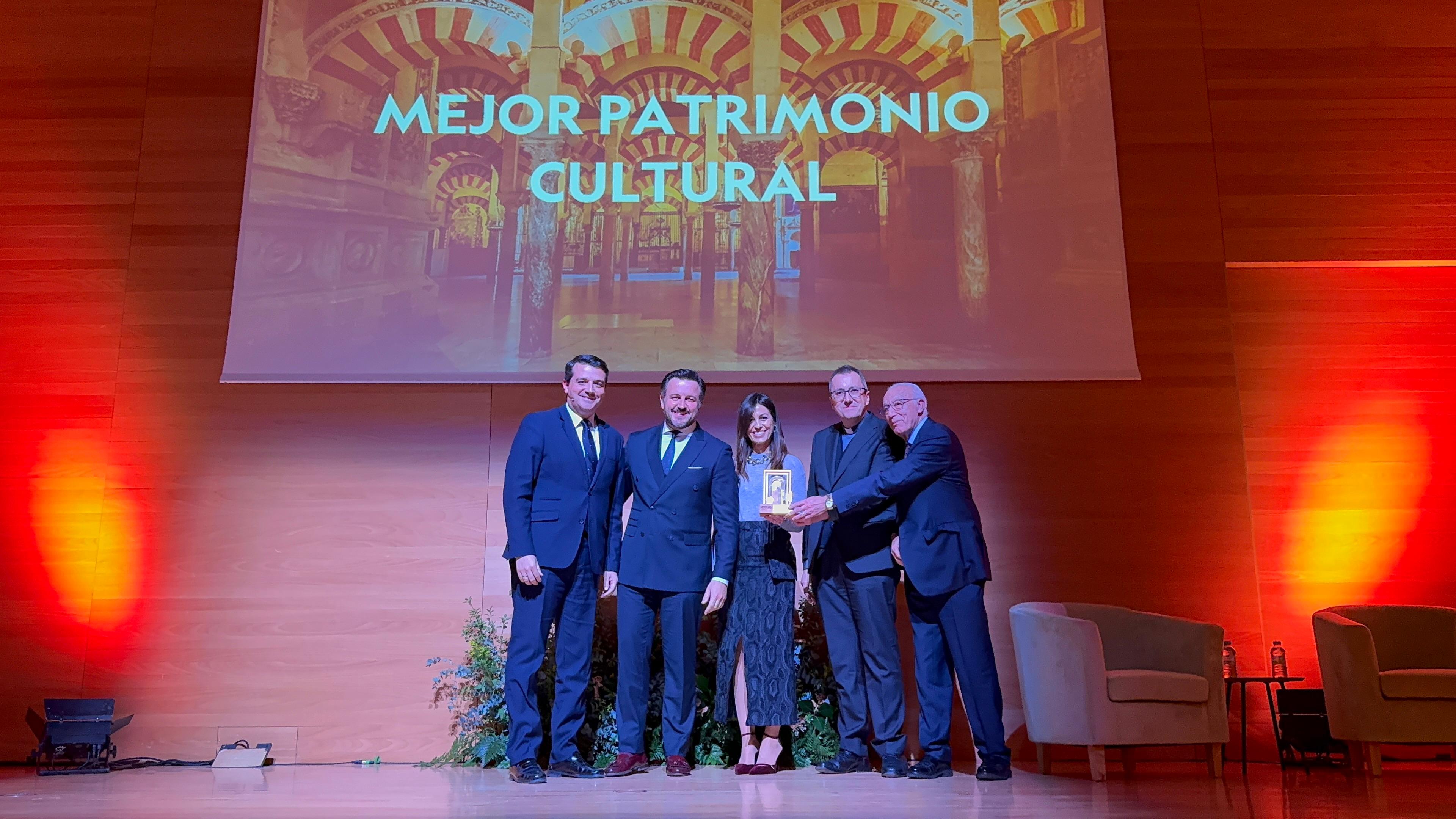 El Misteri d’Elx suma un nuevo reconocimiento: Mejor Patrimonio Cultural de España para la revista ‘Historia National Geographic’ El Misteri d’Elx suma un nuevo reconocimiento: Mejor Patrimonio Cultural de España para la revista ‘Historia National Geographic’