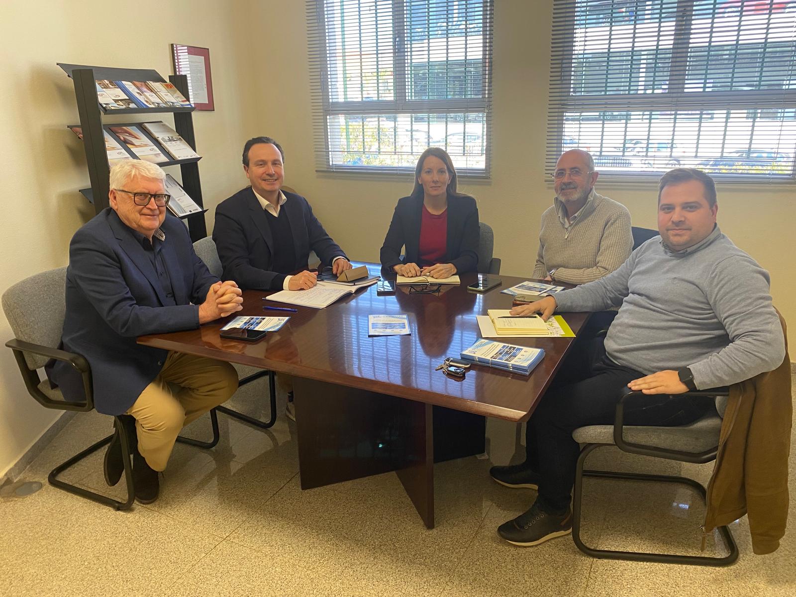 La Comunidad de Propietarios del polígono de Carrús de Elche comienza a dar los pasos para su transformación en una EGM La Comunidad de Propietarios del polígono de Carrús de Elche comienza a dar los pasos para su transformación en una EGM