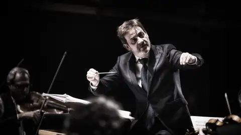 Álvara Albiach dirige la Quinta de Bruckner con la Orquesta de Extremadura este jueves en Badajoz y el viernes en Mérida Álvara Albiach dirige la Quinta de Bruckner con la Orquesta de Extremadura este jueves en Badajoz y el viernes en Mérida