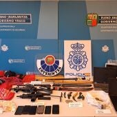 Desarticulado un grupo violento juvenil de los Blood en Gipuzkoa y Madrid