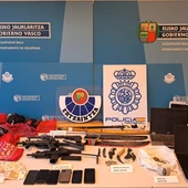 Desarticulado un grupo violento juvenil de los Blood en Gipuzkoa y Madrid Desarticulado un grupo violento juvenil de los Blood en Gipuzkoa y Madrid