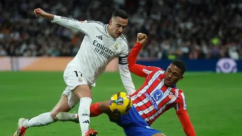Una lesión muscular deja a Lucas Vázquez KO para Manchester
