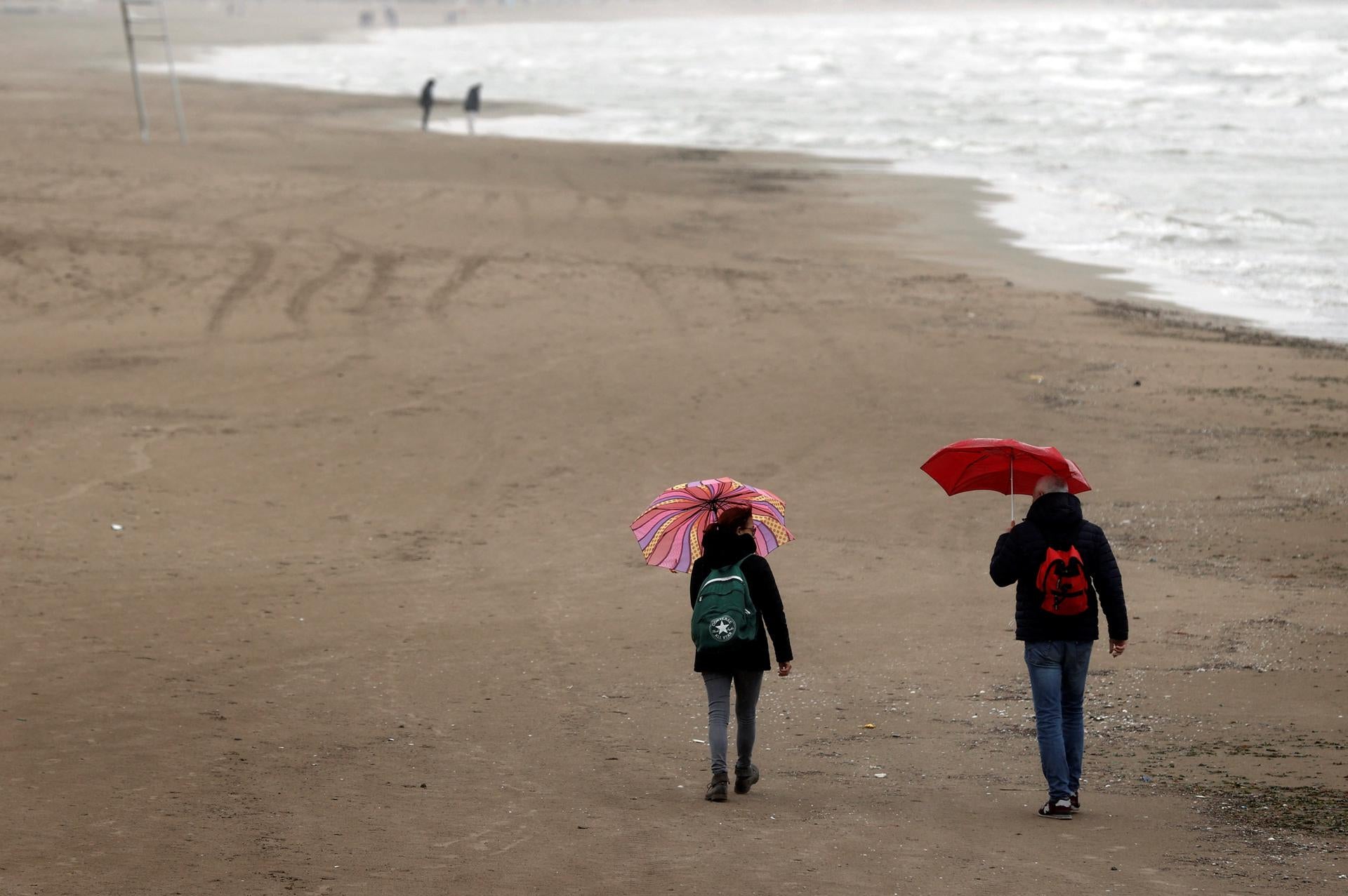 La semana comienza con posibles lloviznas en el litoral y máximas en descenso La semana comienza con posibles lloviznas en el litoral y máximas en descenso
