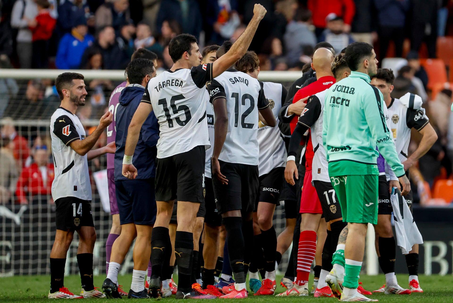El Real Madrid recibe en el Bernabéu al mejor Valencia de la temporada El Real Madrid recibe en el Bernabéu al mejor Valencia de la temporada