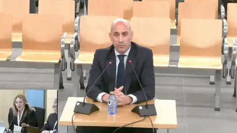 Luis Rubiales, durante su declaración Luis Rubiales, durante su declaración/ Audiencia Nacional