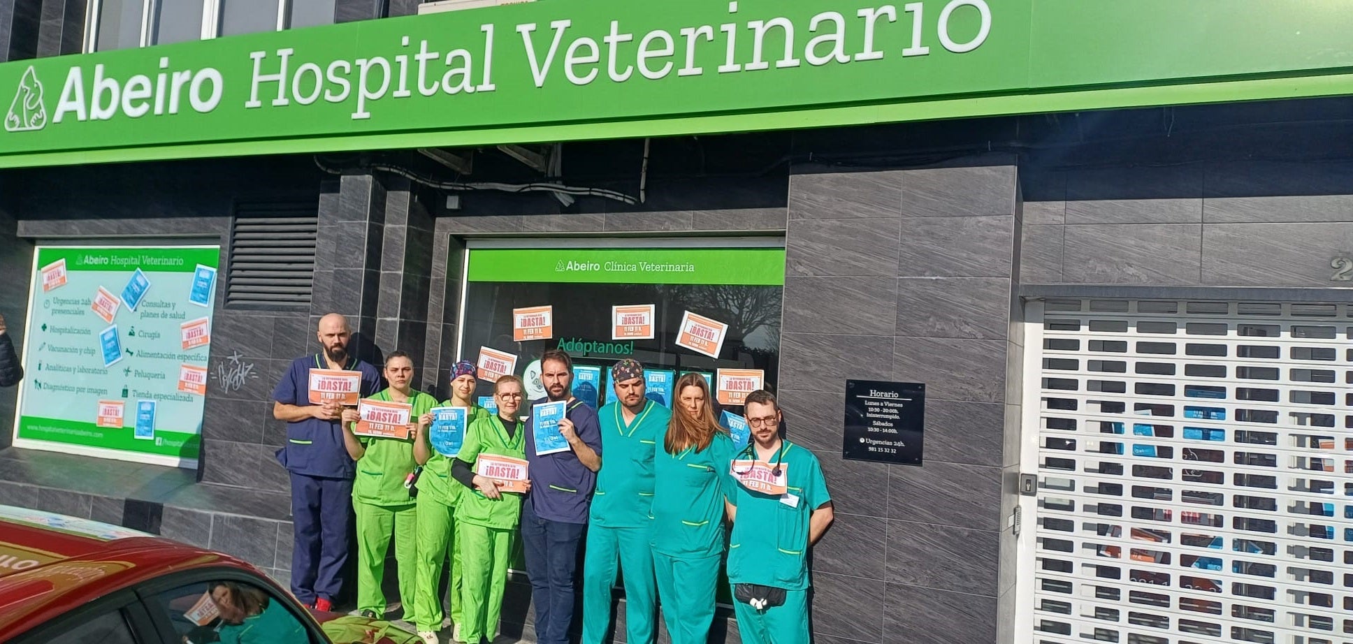 Las clínicas veterinarias de A Coruña también protestan por la nueva normativa sobre prescripción y control de antibióticos a mascotas Las clínicas veterinarias de A Coruña también protestan por la nueva normativa sobre prescripción y control de antibióticos a mascotas