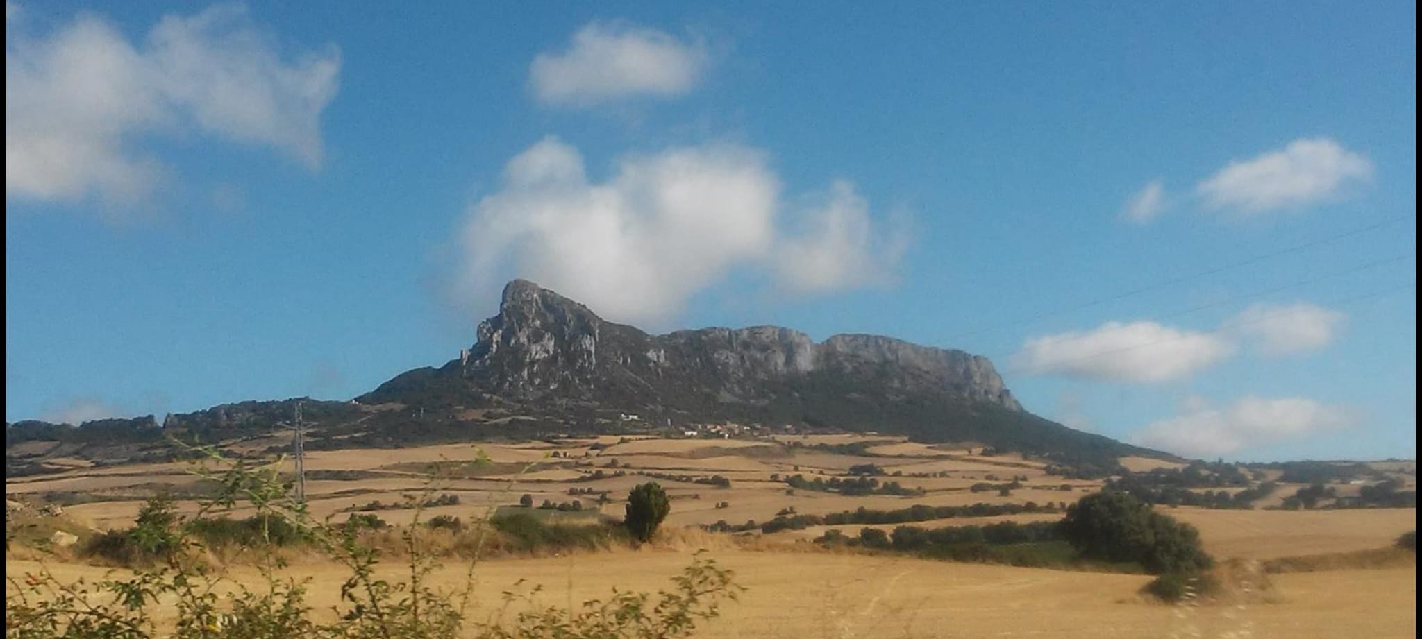 Paseo al León Dormido, desde Lapoblación navarra Paseo al León Dormido, desde Lapoblación navarra