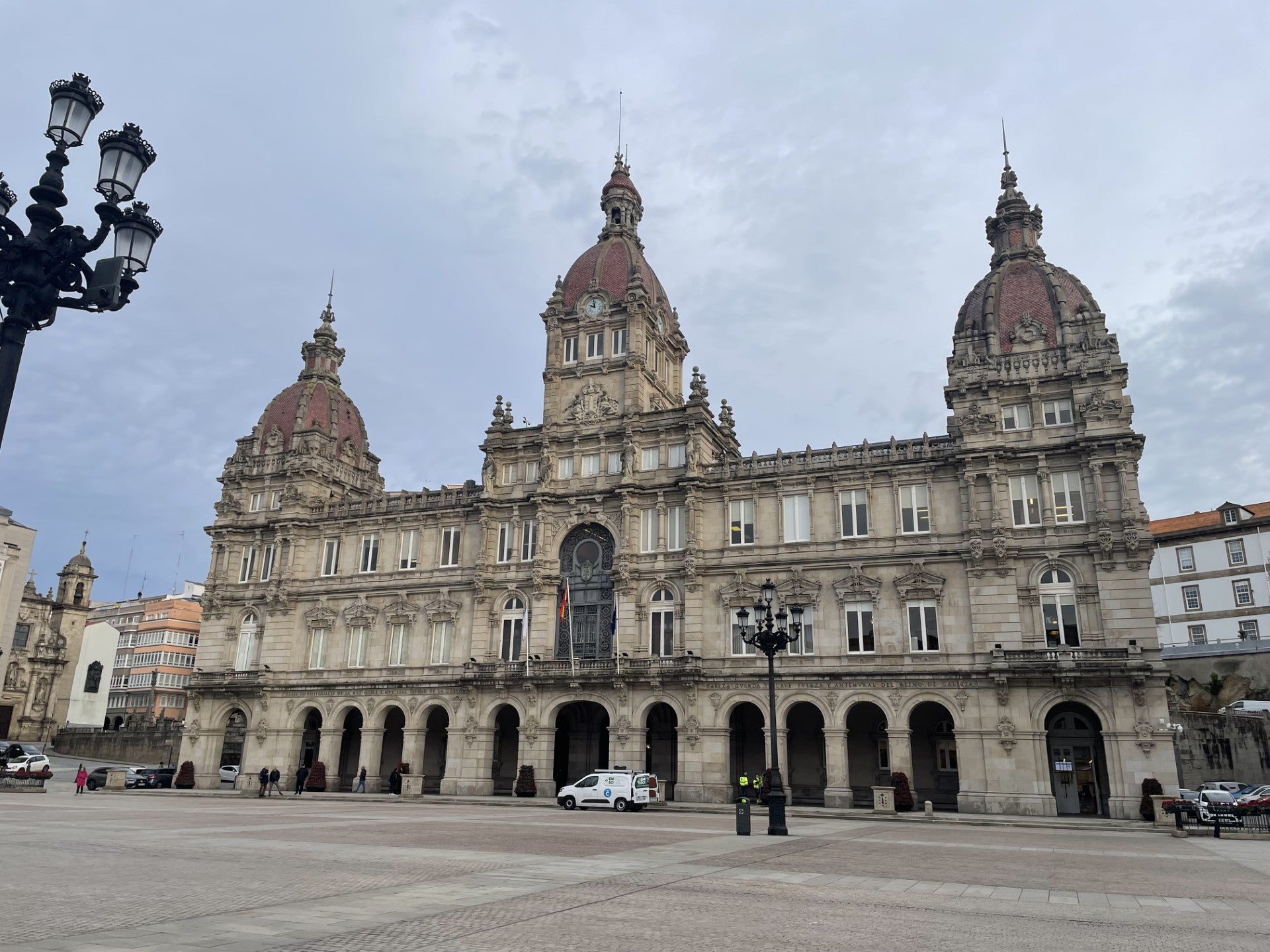 El pleno de A Coruña aprueba de forma inicial la tasa turística El pleno de A Coruña aprueba de forma inicial la tasa turística