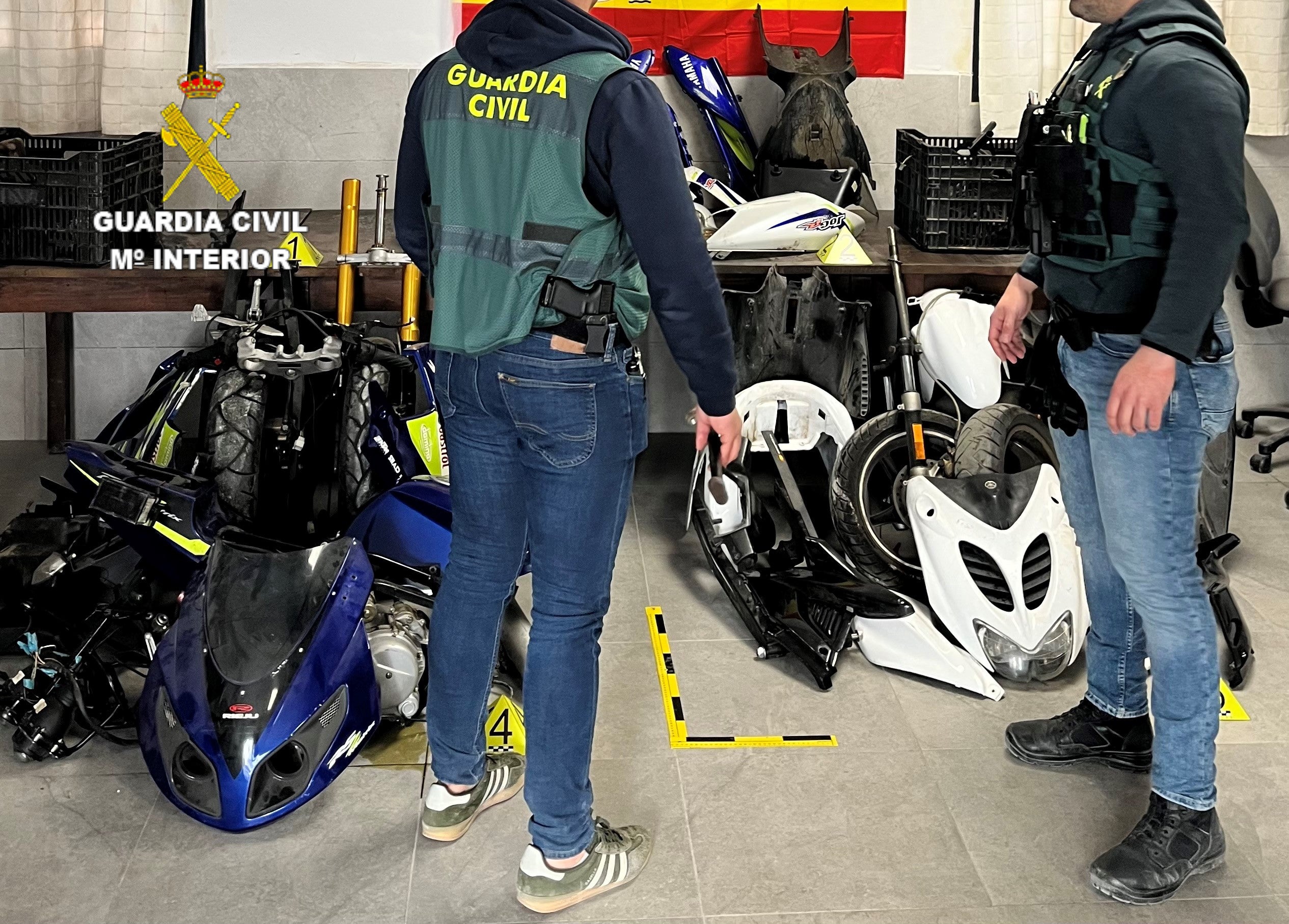 Detenidos en Burriana tres menores por robos de ciclomotores Detenidos en Burriana tres menores por robos de ciclomotores