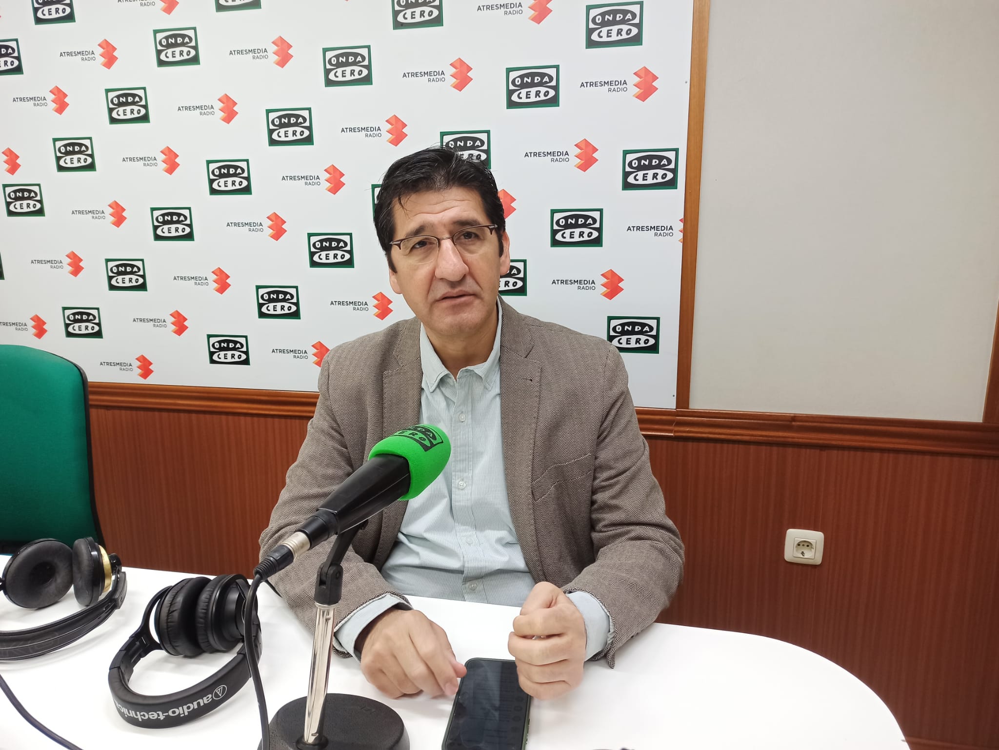 Entrevista a José Manuel Caballero Vicepresidente 2º del Gobierno de Castilla la Mancha Entrevista a José Manuel Caballero Vicepresidente 2º del Gobierno de Castilla la Mancha