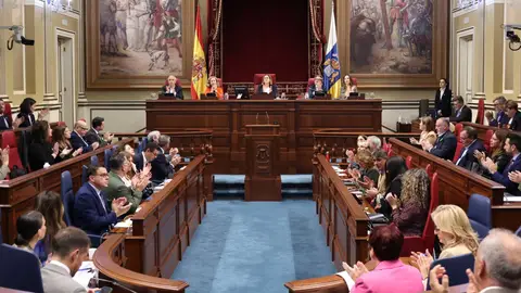 Imagen del pleno del Parlamento de Canarias en febrero de 2025 Imagen del pleno del Parlamento de Canarias en febrero de 2025