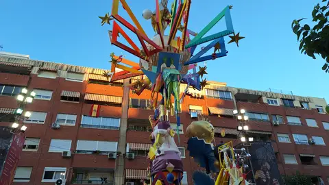 La hoguera Florida Portazgo, ganadora de la categoría especial del año pasado La hoguera Florida Portazgo, ganadora de la categoría especial del año pasado