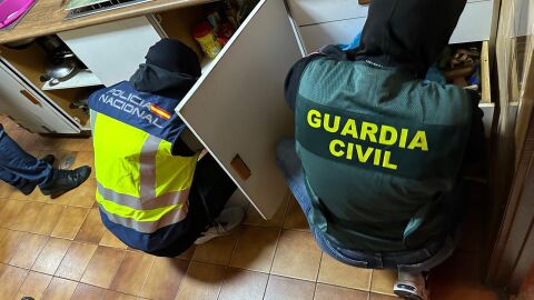 Macrooperación contra el tráfico de drogas y la corrupción policial en Ceuta Macrooperación contra el tráfico de drogas y la corrupción policial en Ceuta