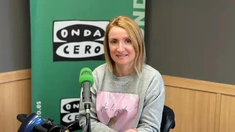 Isabel Gayà, presidenta de la Associació balear d'Esclerosi Múltiple, en Onda Cero Mallorca Isabel Gayà, presidenta de la Associació balear d'Esclerosi Múltiple, en Onda Cero Mallorca