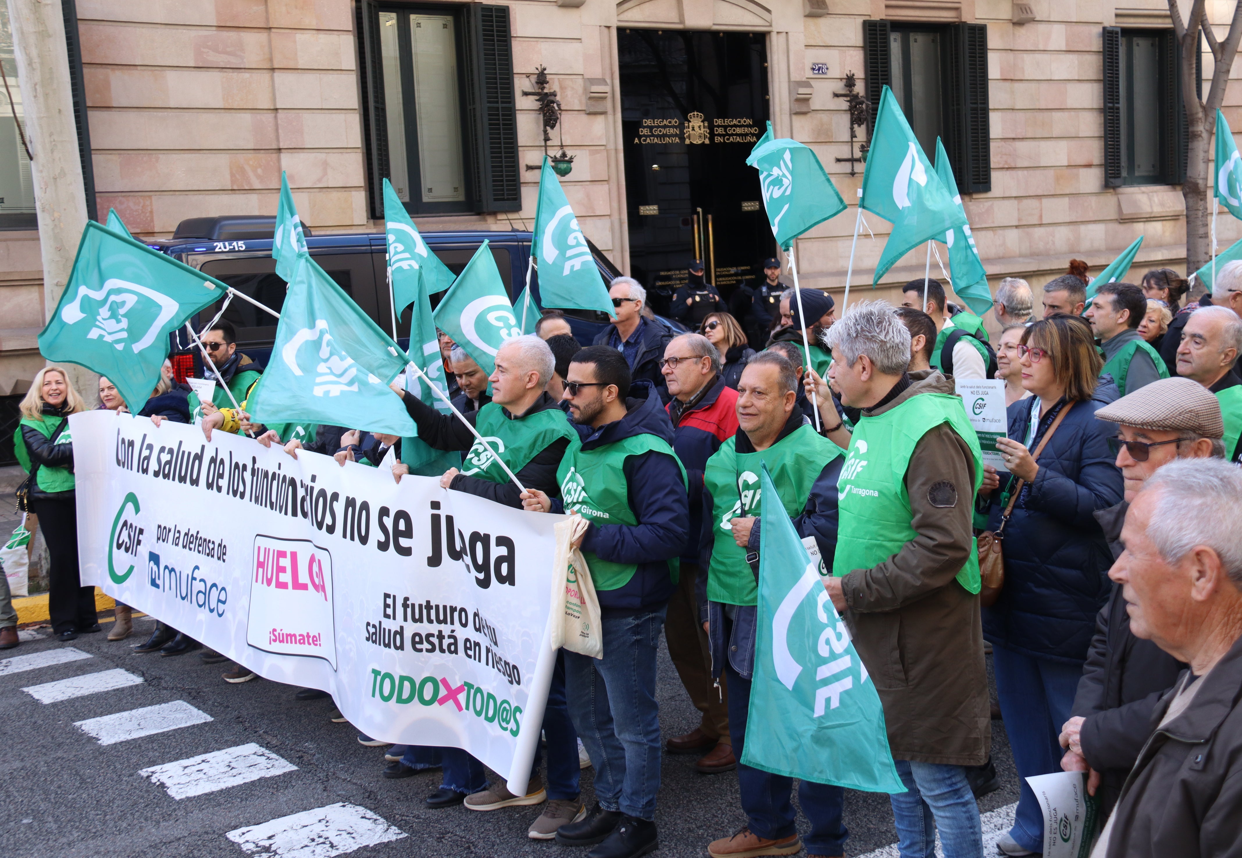 Catalunya viu protestes simultànies de treballadors del sector públic Catalunya viu protestes simultànies de treballadors del sector públic