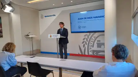 Juan de Dios Navarro, portavoz del equipo de gobierno en Elche. Juan de Dios Navarro, portavoz del equipo de gobierno en Elche.