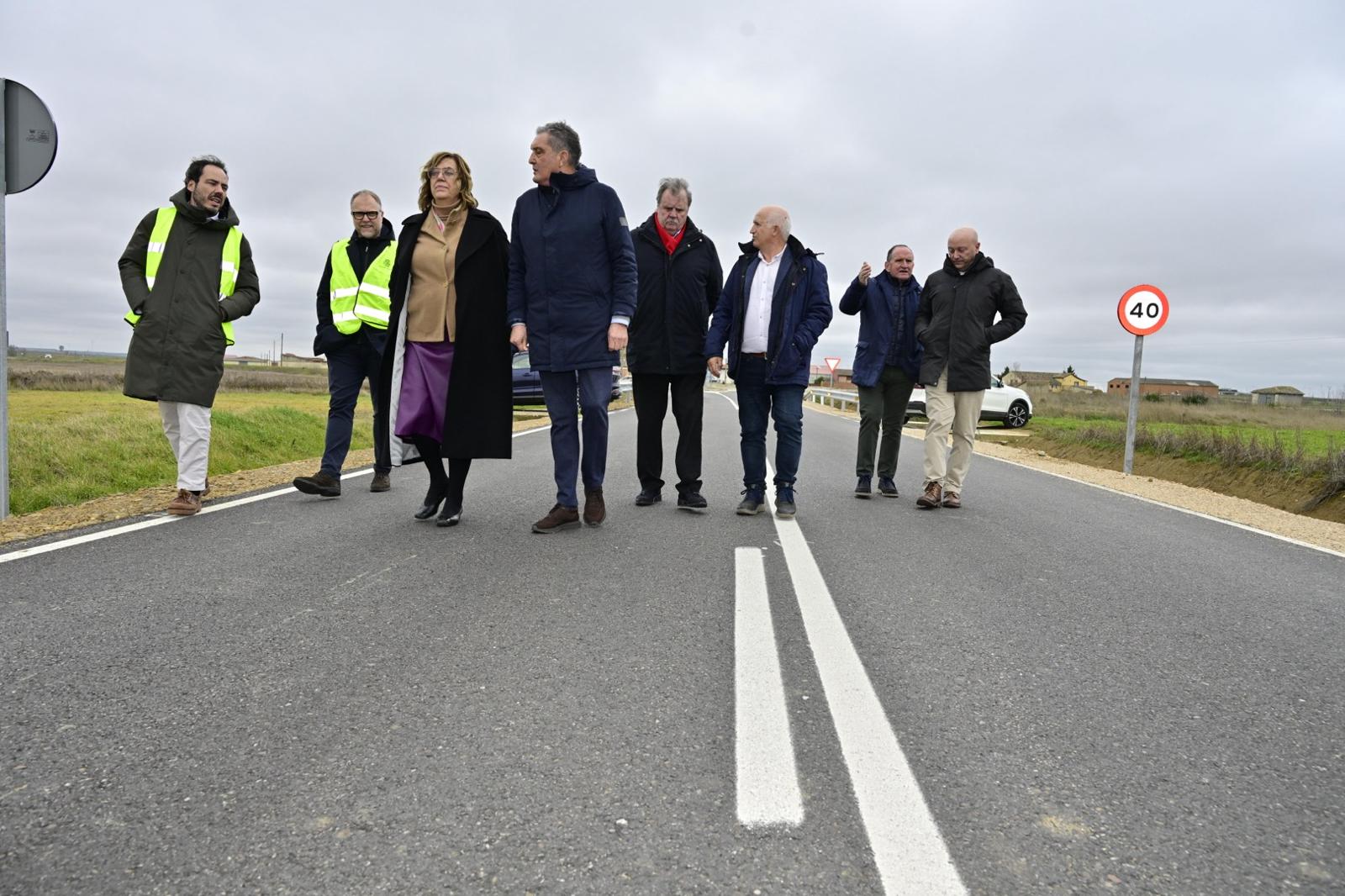 La Diputación de Palencia mejora la seguridad de la carretera entre Villalumbroso y Abastas La Diputación de Palencia mejora la seguridad de la carretera entre Villalumbroso y Abastas