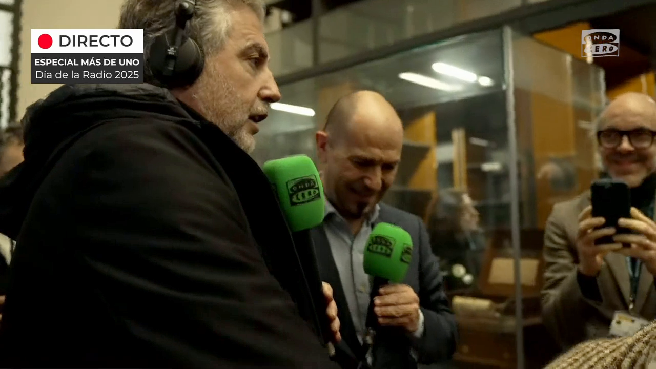 El mensaje esperanzador de Alsina para la radio del futuro: "No dejéis que nadie nunca os convenza de que cualquier pasado fue mejor" El mensaje esperanzador de Alsina para la radio del futuro: "No dejéis que nadie nunca os convenza de que cualquier pasado fue mejor"