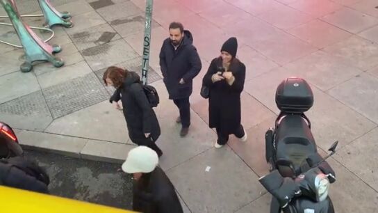Los tertulianos de Más de uno comienzan a subirse al autobús de Onda Cero