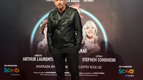 Gypsy levanta el telón en el Teatro Apolo de Madrid con éxito de público y crítica Antonio Banderas