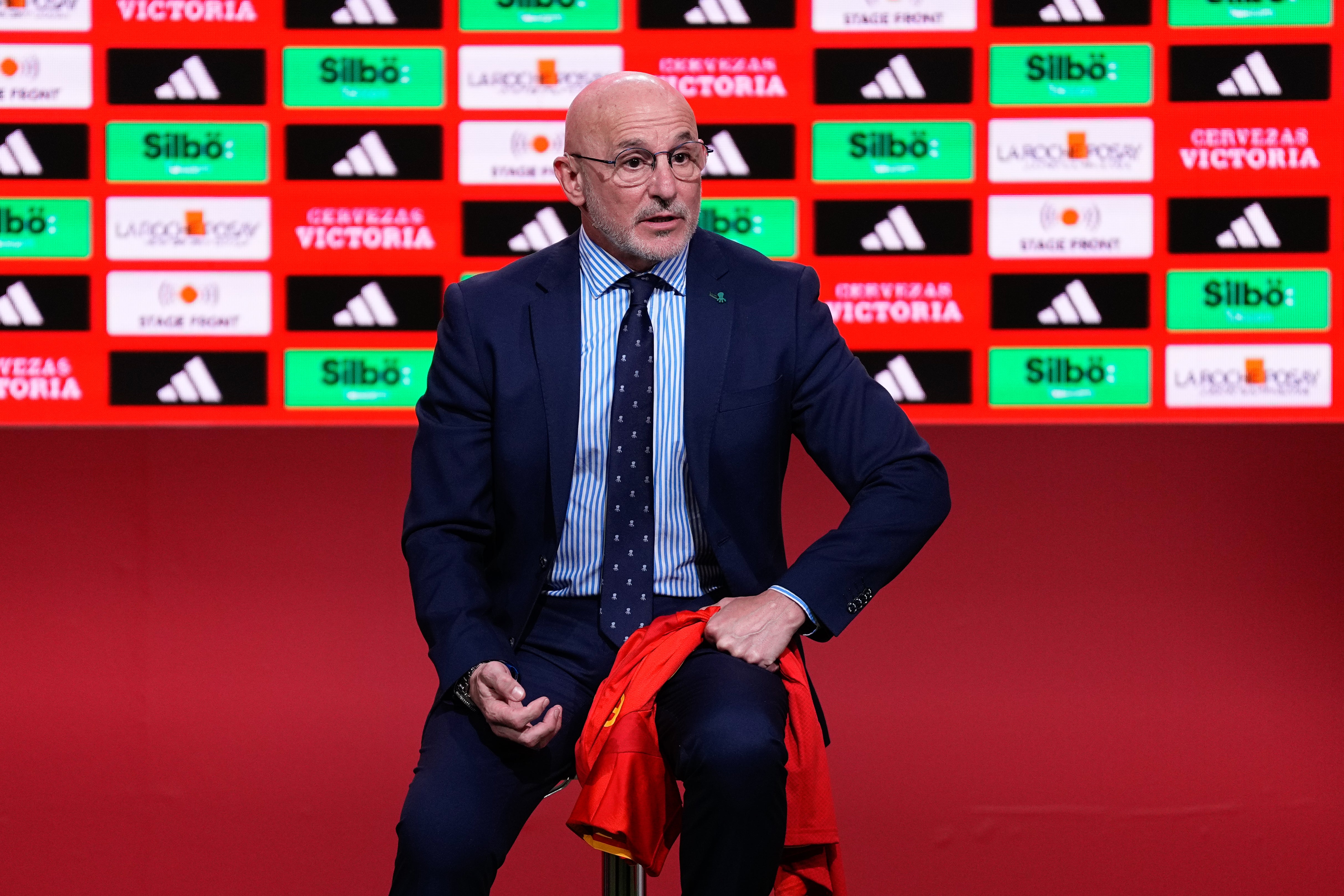 De la Fuente ya tiene nuevo cuerpo técnico De la Fuente ya tiene nuevo cuerpo técnico