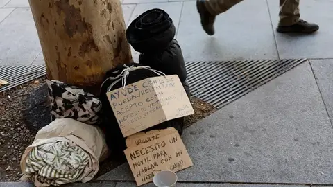 Imagen de enseres de una persona sin hogar Imagen de enseres de una persona sin hogar