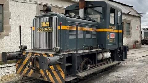 Renfe cede ó Museu do Ferrocarril de Galicia unha máquina ourensá Renfe cede ó Museu do Ferrocarril de Galicia unha máquina ourensá