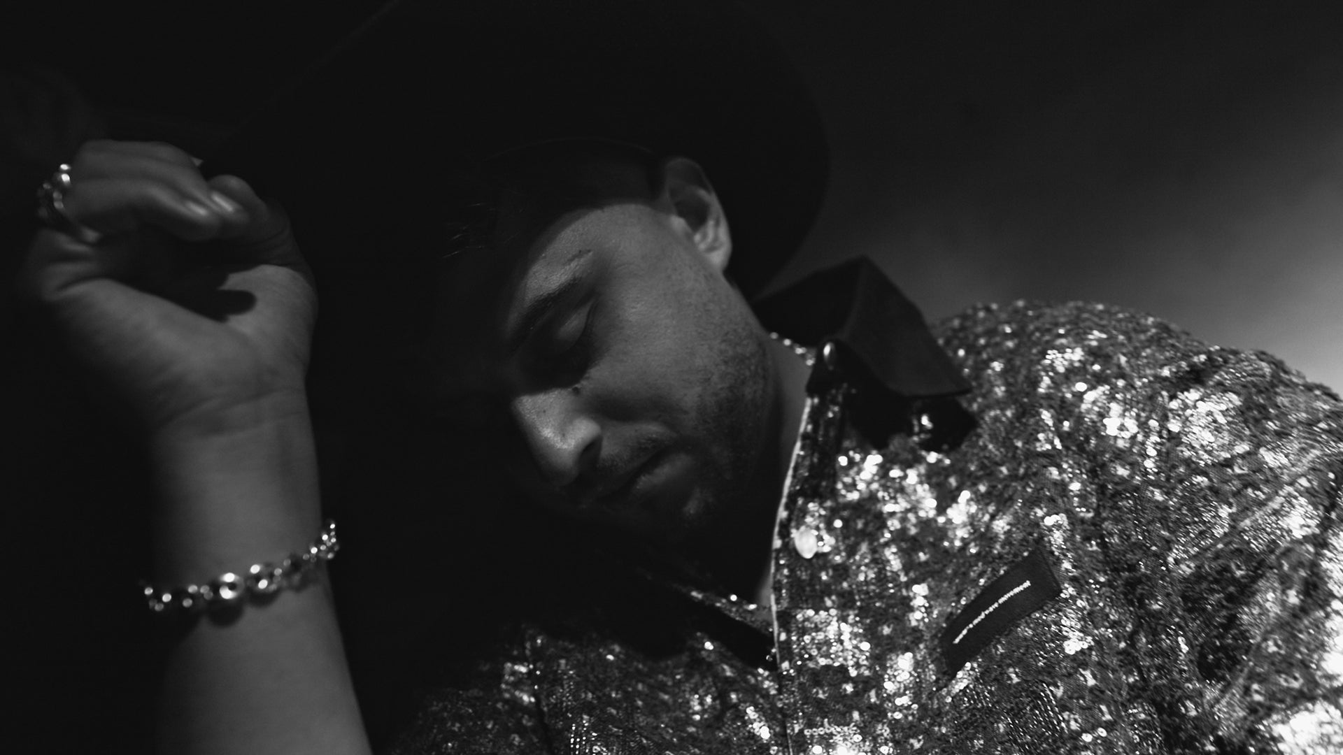 Dollar Selmouni, una de las mejores voces de la música urbana de nuestro país Dollar Selmouni, una de las mejores voces de la música urbana de nuestro país