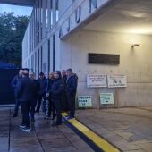 Los taxistas de Benidorm reclaman más licencias y destapan que apenas dan abasto para cubrir la demanda desde hace años
