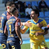 Sancionan con tres partidos a Chuli y con una multa de 787 euros al Orihuela CF por los incidentes en el partido ante el UCAM Murcia 