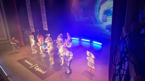 Escucha a la chirigota 'Cuando tu vas, yo vengo' en las preliminares del COAC 2025 Escucha a la chirigota 'Cuando tu vas, yo vengo' en las preliminares del COAC 2025