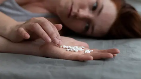 Reducir los ansiolíticos y prevenir el suicidio, retos en salud mental Reducir los ansiolíticos y prevenir el suicidio, retos en salud mental