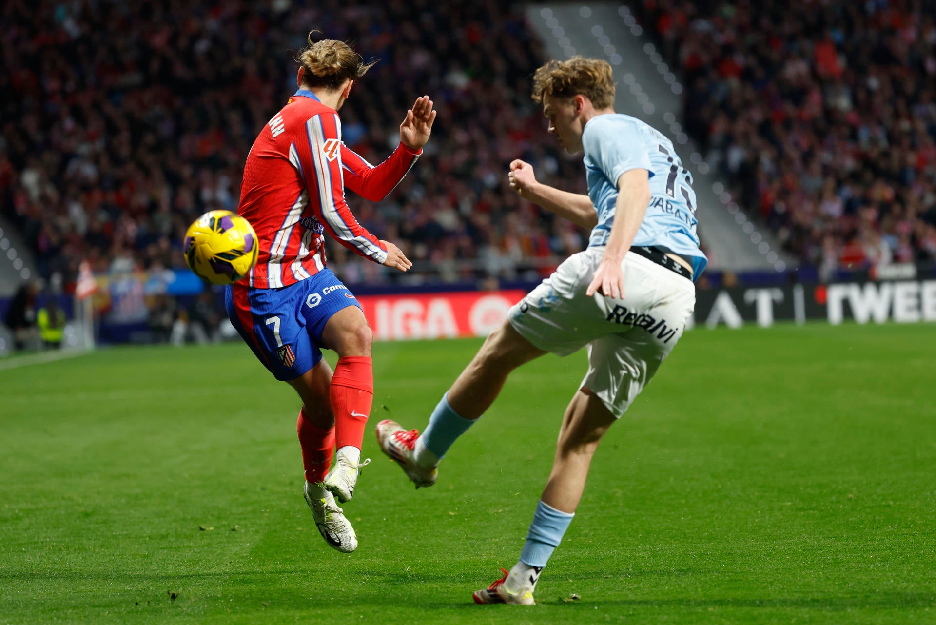 El Atlético de Madrid malgasta su opción por el liderato ante el Celta (1-1) El Atlético de Madrid malgasta su opción por el liderato ante el Celta (1-1)