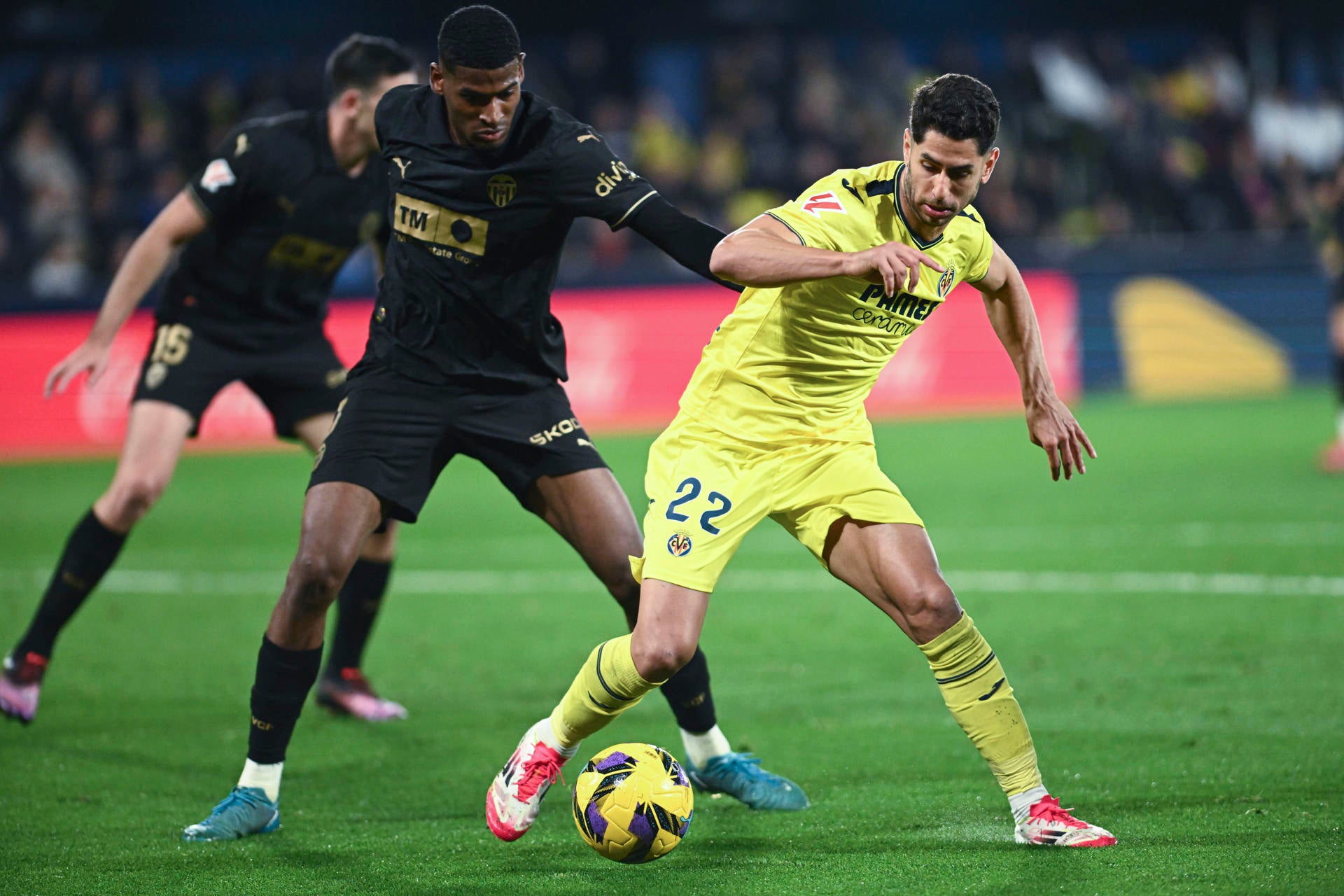 El Valencia rescata un punto en el encuentro contra el Villarreal El Valencia rescata un punto en el encuentro contra el Villarreal