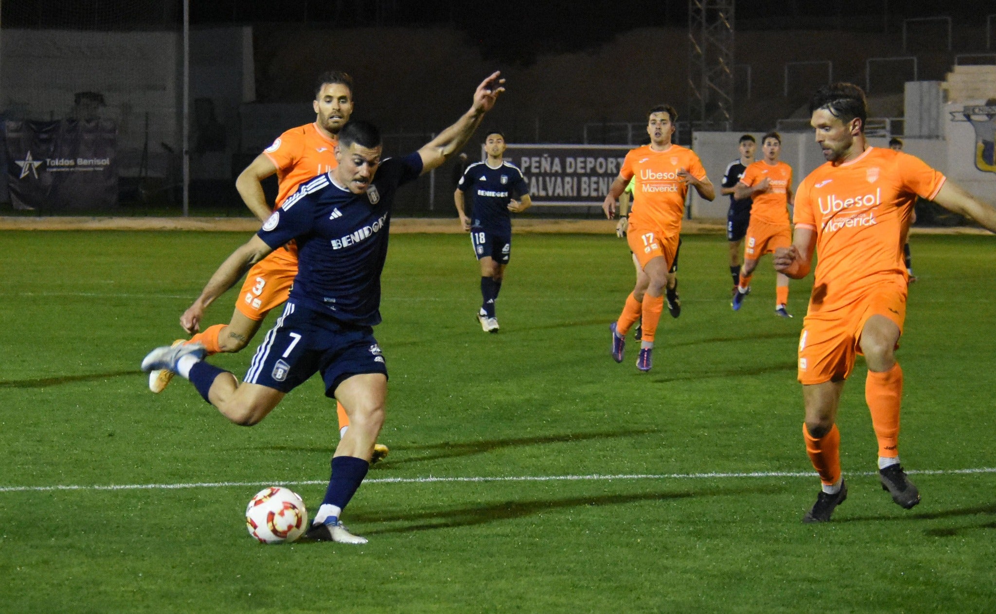 El CF Benidorm ganó al Atzeneta UE en el Guillermo Amor el sábado por 2-1 El CF Benidorm ganó al Atzeneta UE en el Guillermo Amor el sábado por 2-1