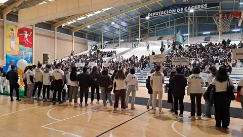 Más de 5.300 estudiantes de 2º de bachillerato y FP de grado superior conocerán la UEx en jornadas de puertas abiertas Más de 5.300 estudiantes de 2º de bachillerato y FP de grado superior conocerán la UEx en jornadas de puertas abiertas