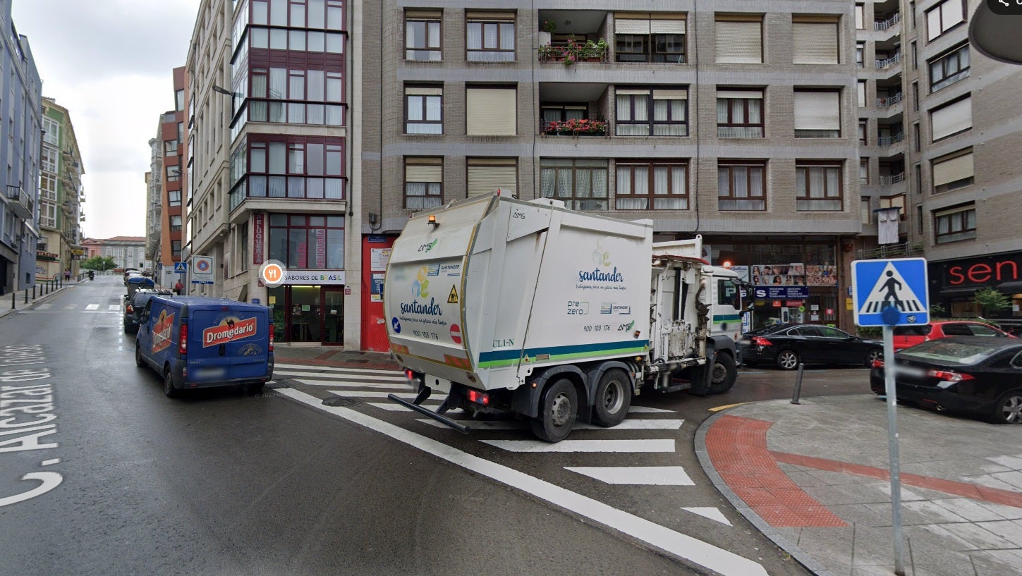 Las calles Alcázar de Toledo y Tres de Noviembre en Santander sufrirán esta semana cortes de tráfico Las calles Alcázar de Toledo y Tres de Noviembre en Santander sufrirán esta semana cortes de tráfico