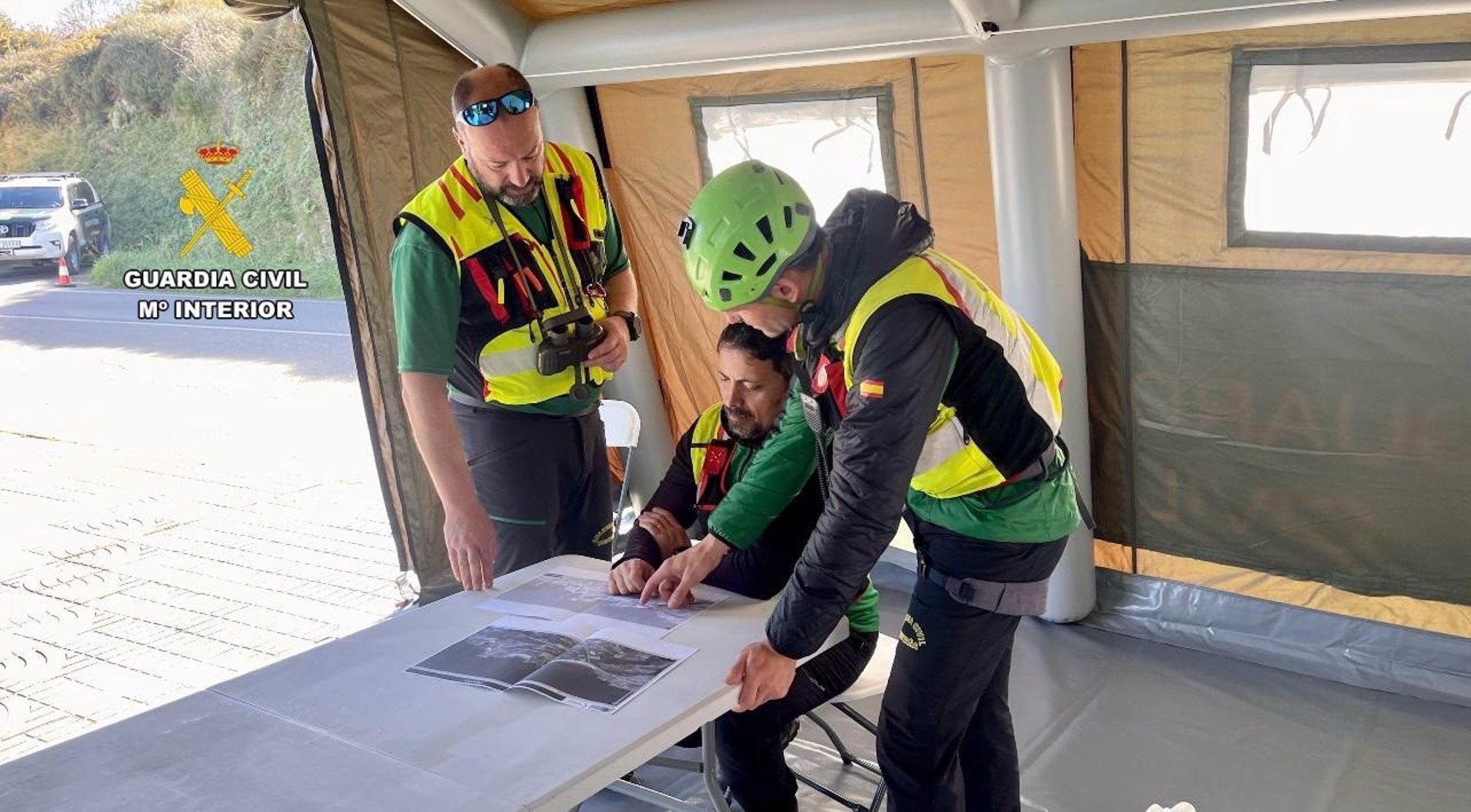 Continúa el operativo que busca al cántabro desaparecido en Llanes centrado en la zona entre La Huelga y La Franca Continúa el operativo que busca al cántabro desaparecido en Llanes centrado en la zona entre La Huelga y La Franca