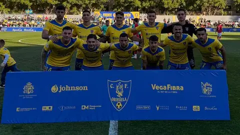 El Orihuela empata sin goles en Los Arcos ante el Estepona en un partido muy intenso Ortihuela Cf