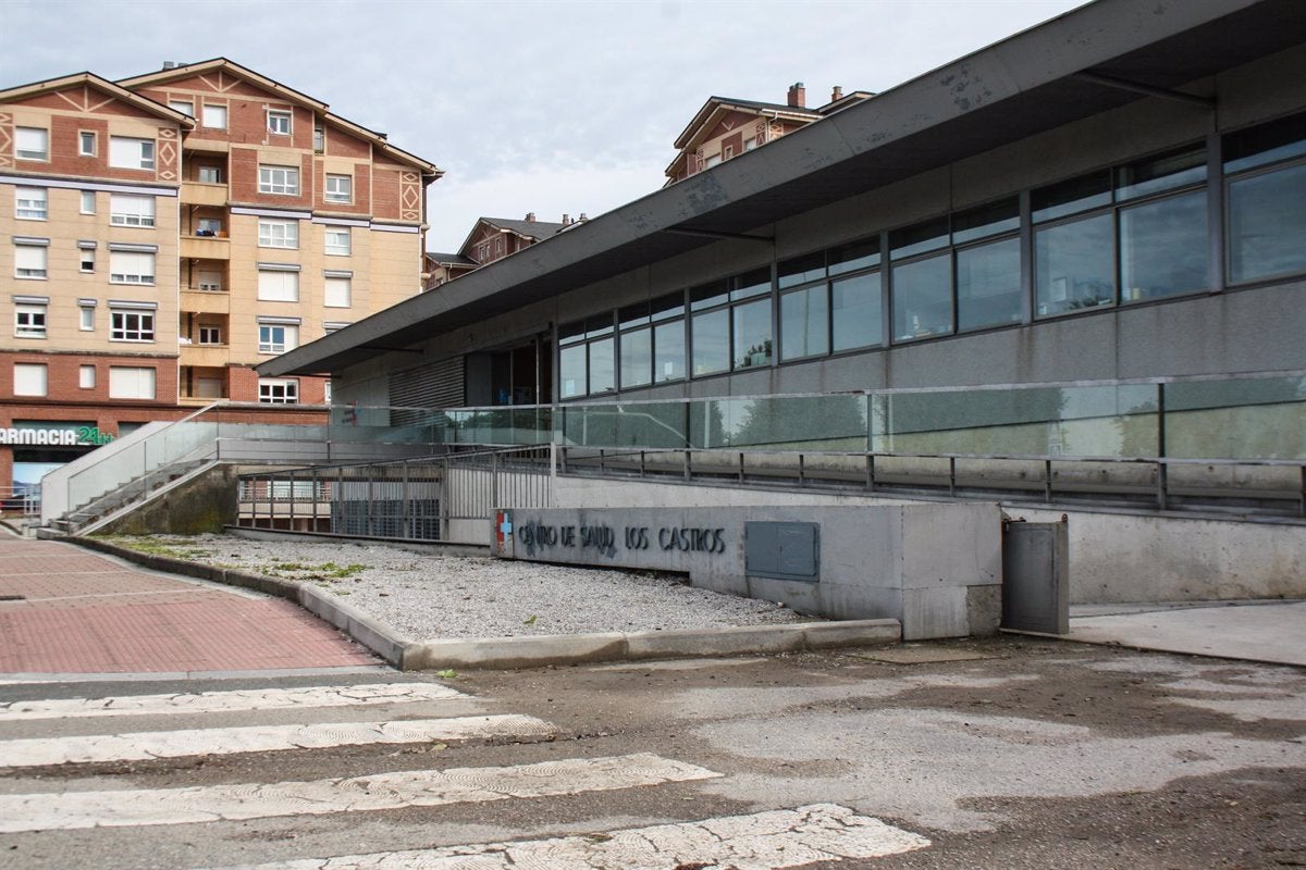 Juzgan a un hombre acusado de agredir a un médico y un celador en Santander Juzgan a un hombre acusado de agredir a un médico y un celador en Santander