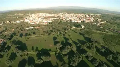 Un herido por un toro mecánico en el Polígono de Montehermoso y dos heridos en un accidente de tráfico en Badajoz Un herido por un toro mecánico en el Polígono de Montehermoso y dos heridos en un accidente de tráfico en Badajoz