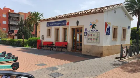 Técnicos de las oficinas de turismo de toda la Comunitat se citan en La Nucía para aprender de su éxito en el fomento del turismo deportivo Técnicos de las oficinas de turismo de toda la Comunitat se citan en La Nucía para aprender de su éxito en el fomento del turismo deportivo