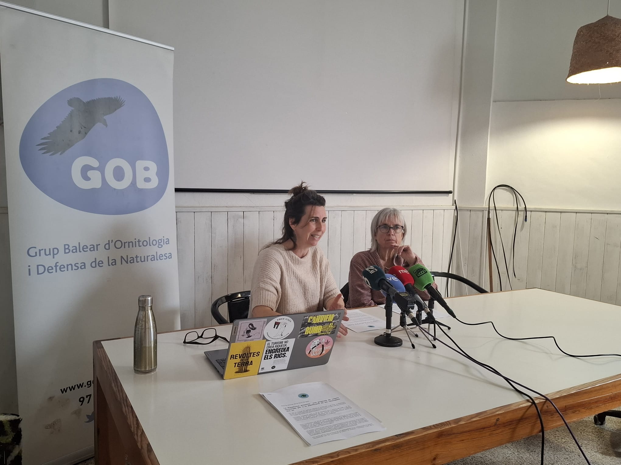 "Renovables Sí, però així NO!" propone excluir áreas protegidas y suelo rústico de valor de la instalación de plantas de energías renovables en Mallorca "Renovables Sí, però així NO!" propone excluir áreas protegidas y suelo rústico de valor de la instalación de plantas de energías renovables en Mallorca