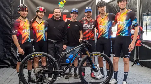 “La Nucía BH Coloma Academy” afronta su tercera temporada con 6 bikers “La Nucía BH Coloma Academy” afronta su tercera temporada con 6 bikers