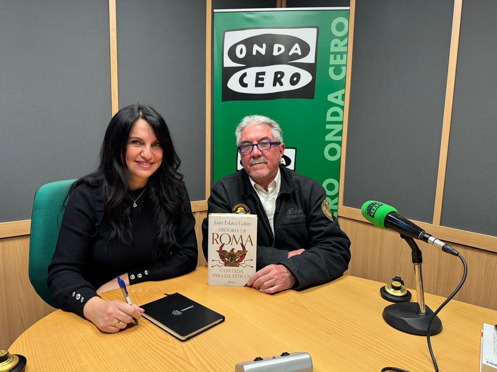 Juan Eslava Galán vuelve a Más de uno Alicante con su obra 'Historia de Roma contada para escépticos' Juan Eslava Galán vuelve a Más de uno Alicante con su obra 'Historia de Roma contada para escépticos'