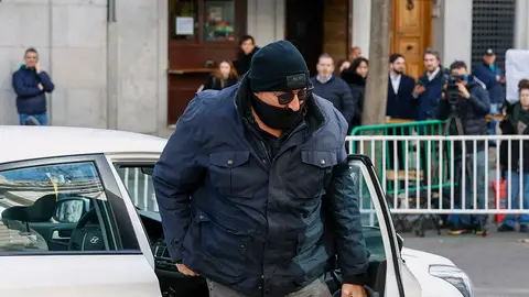 Koldo García, exasesor del exministro José Luis Ábalos, a su llegada al Tribunal Supremo Koldo García, exasesor del exministro José Luis Ábalos, a su llegada al Tribunal Supremo/ EFE/ Rodrigo Jimenez