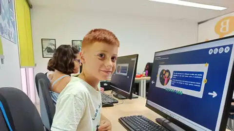 Campamento Digital, el programa que forma a los jóvenes para afrontar los retos del futuro tecnológico Campamento Digital, el programa que forma a los jóvenes para afrontar los retos del futuro tecnológico